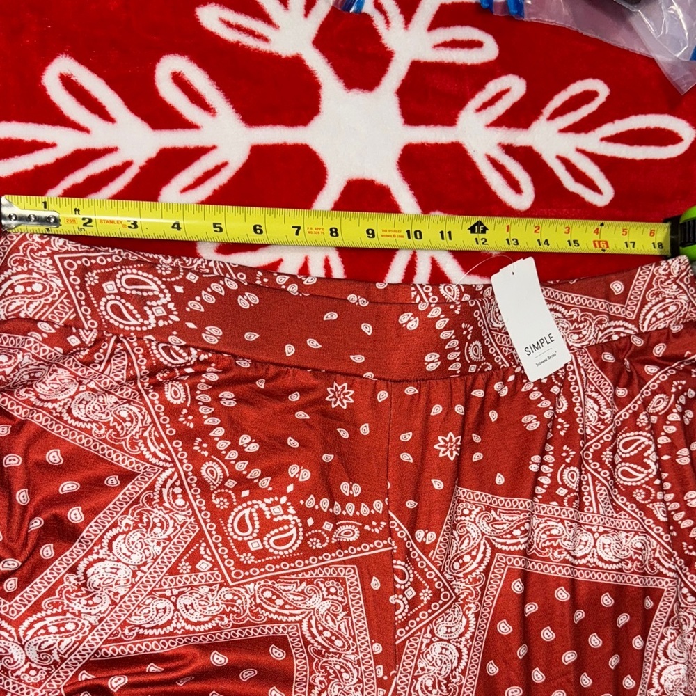 Simple Suzanne Betro 3X Red Bandana Print Pants Comfortable daily active pants - Picture 8 of 11